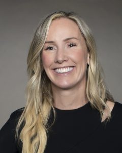Portrait photo of researcher Dr Heather McArthur